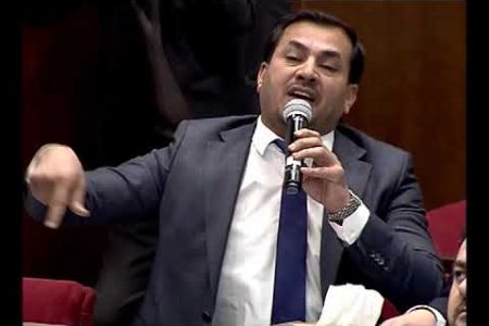 علاء الربيعي يطالب بنقل جلسة البرلمان