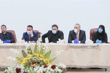 خلية الازمة النيابية تصدر توصيات عدة منها البدء بعملية عزل المناطق الموبوءة