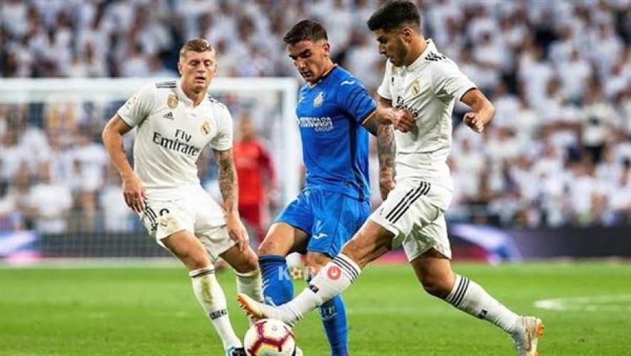 ريال مدريد يعزز صدارته بفوزه على خيتافي