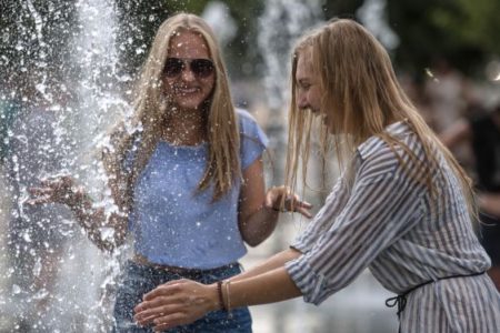 الأرصاد الروسية تحذر من موجة حر غير مسبوقة
