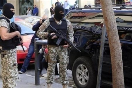 القبض على أشخاص بجرم دخول الأراضي اللبنانية