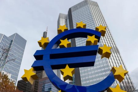 البنك المركزي الأوروبي يرفع أسعار الفائدة